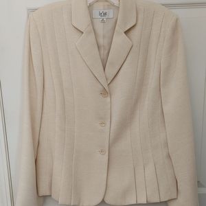 Le Suit 14 Petite 2-Piece Suit